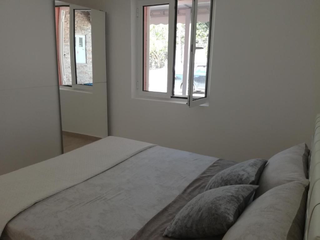 Апартаменты Paunovic Apartments Тиват-53